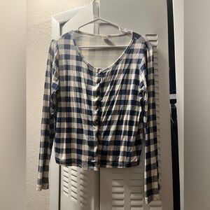 Kate Quinn Organics women’s button up cardigan